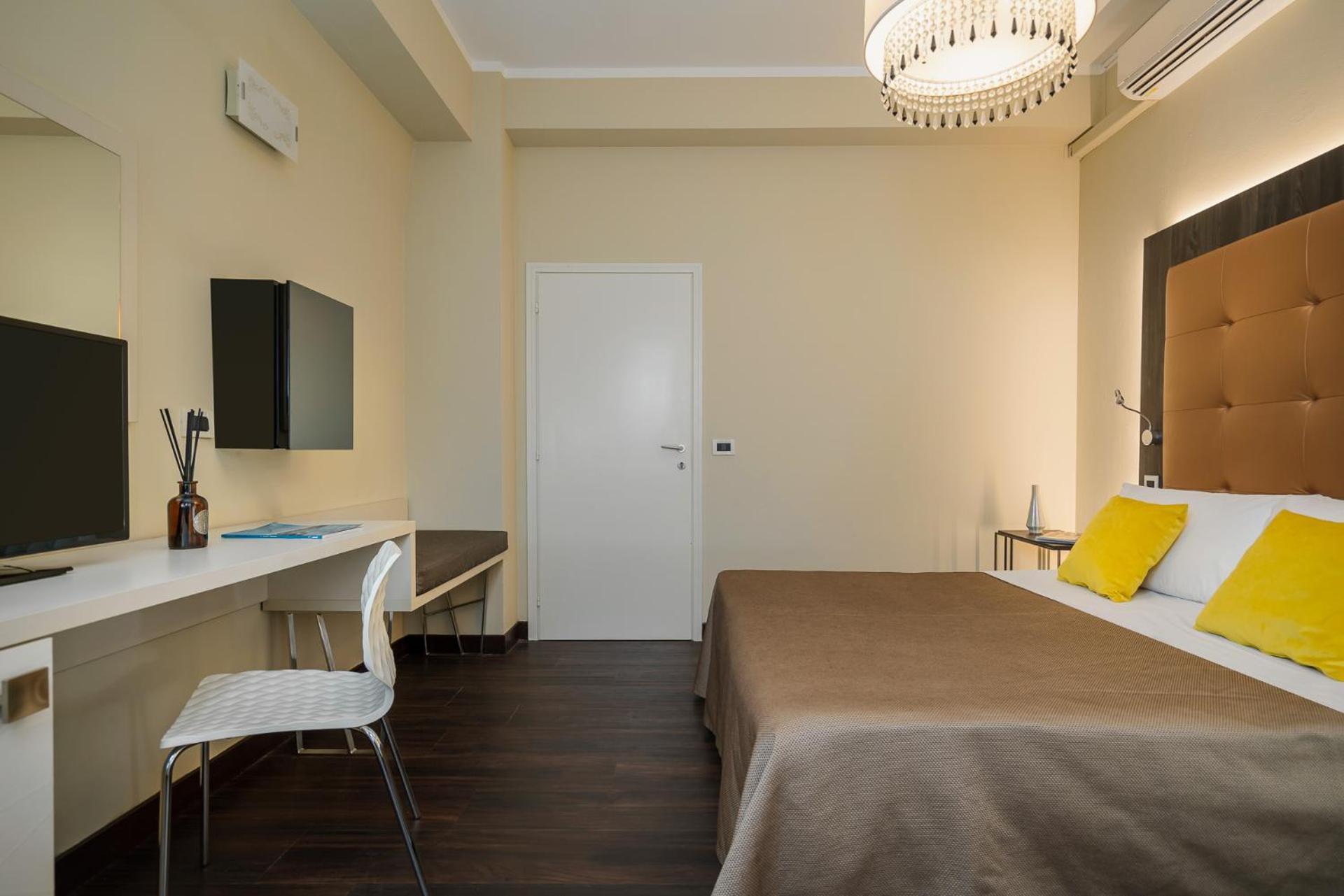 Hotel Lalla Beauty & Relax Чезенатико Екстериор снимка