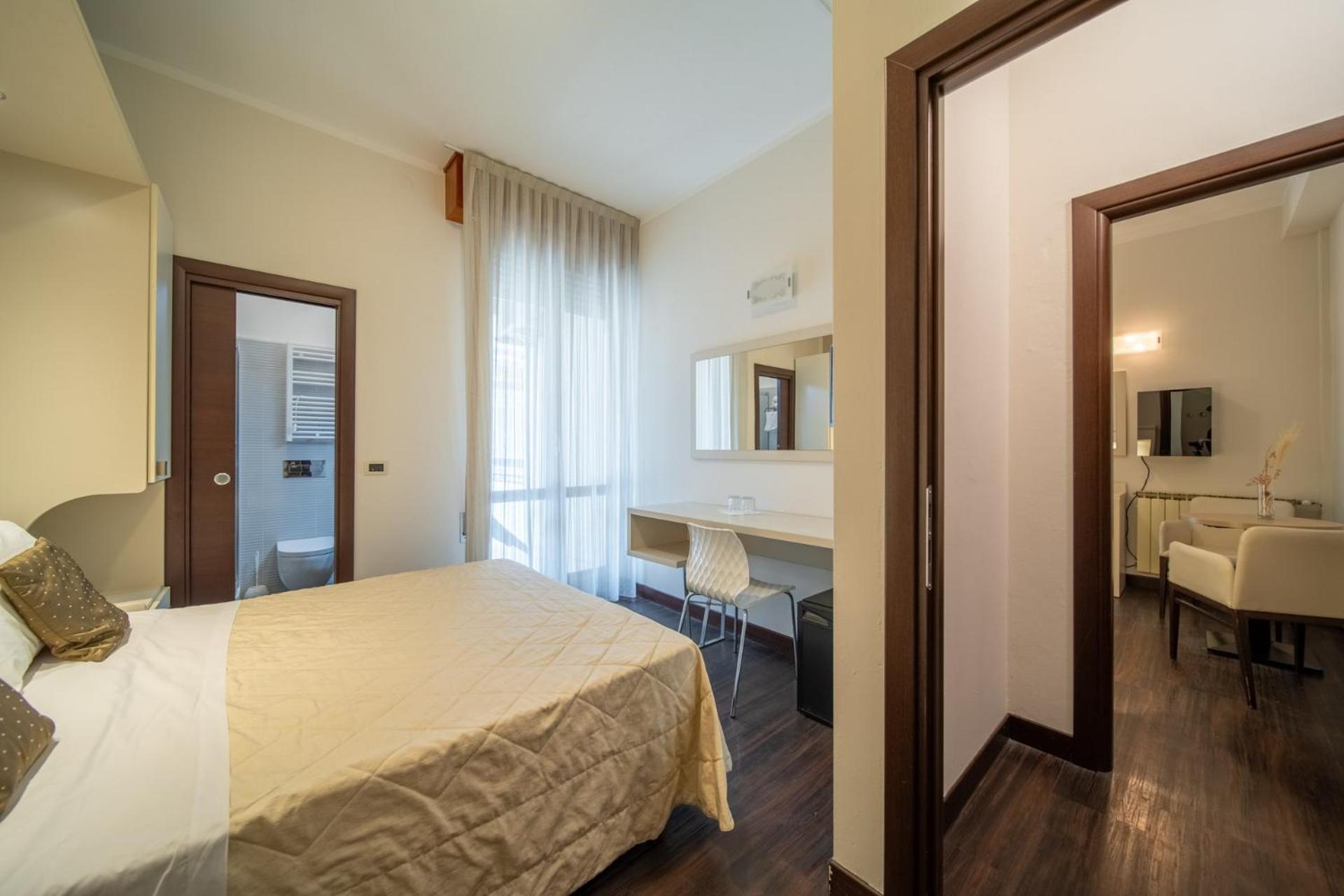 Hotel Lalla Beauty & Relax Чезенатико Екстериор снимка