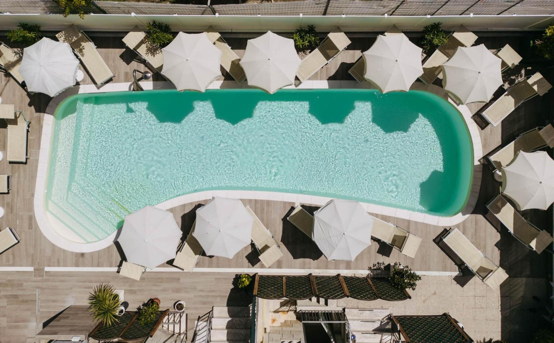 Hotel Lalla Beauty & Relax Чезенатико Екстериор снимка