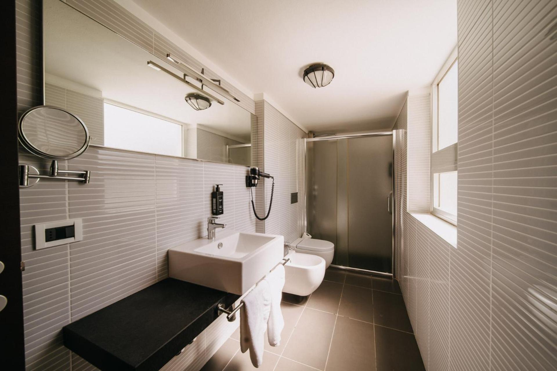 Hotel Lalla Beauty & Relax Чезенатико Екстериор снимка