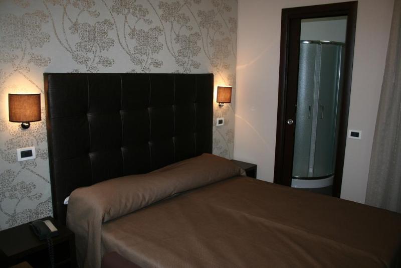 Hotel Lalla Beauty & Relax Чезенатико Екстериор снимка